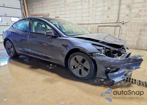 2022 Tesla Model 3 from USA, damaged, VIN 5YJ3E1EB8NF290981